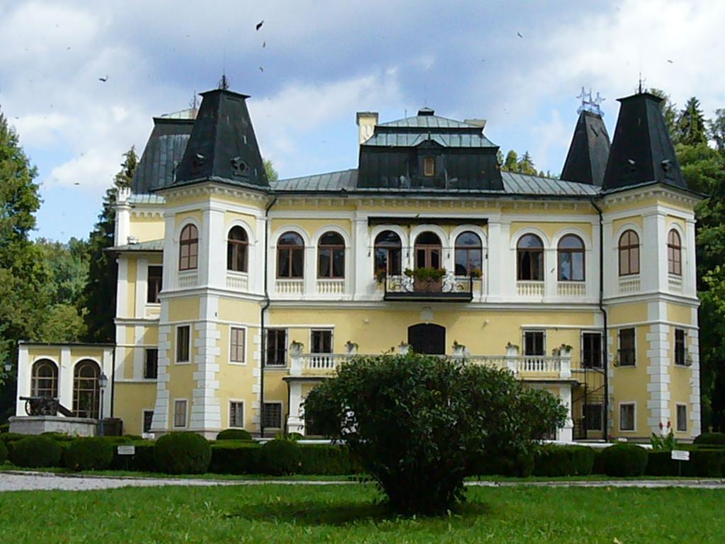 Penzion Pri Kastieli Betliar Exterior photo